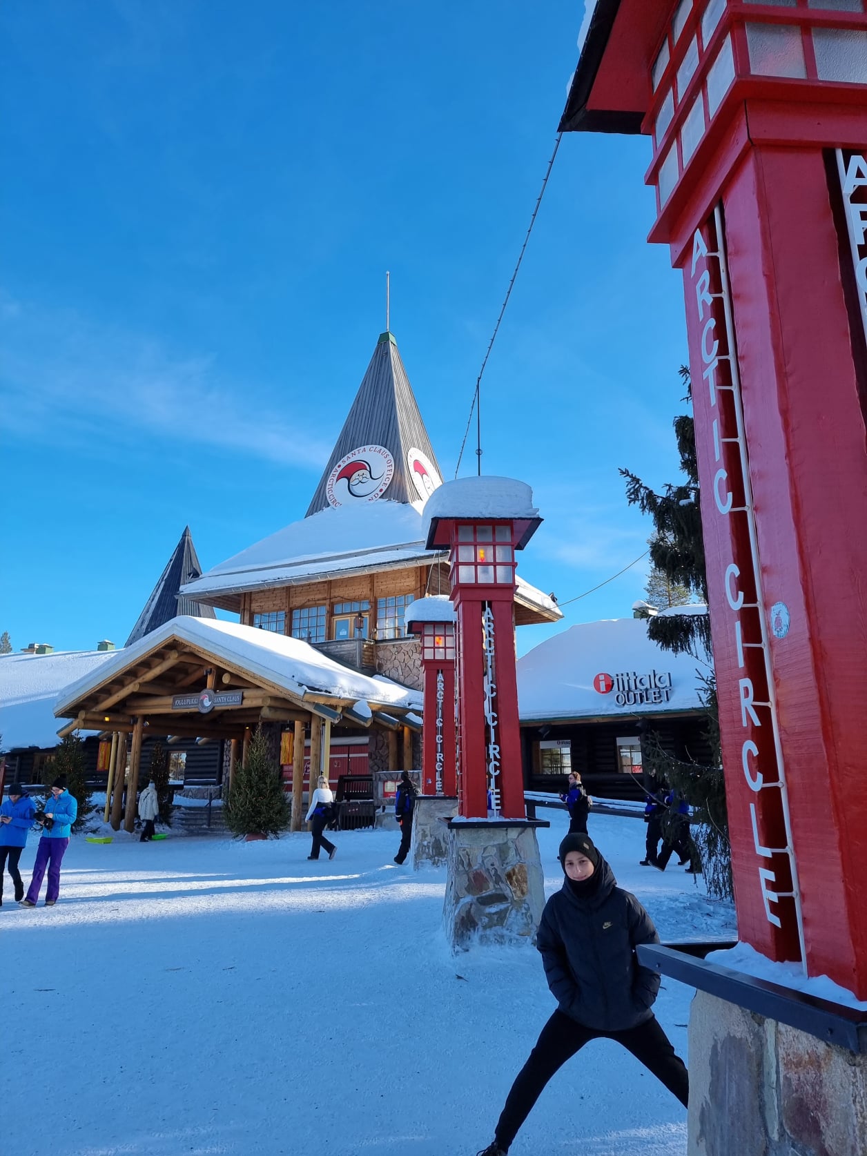 Finnland Weihnachtsdorf Arctic Circle