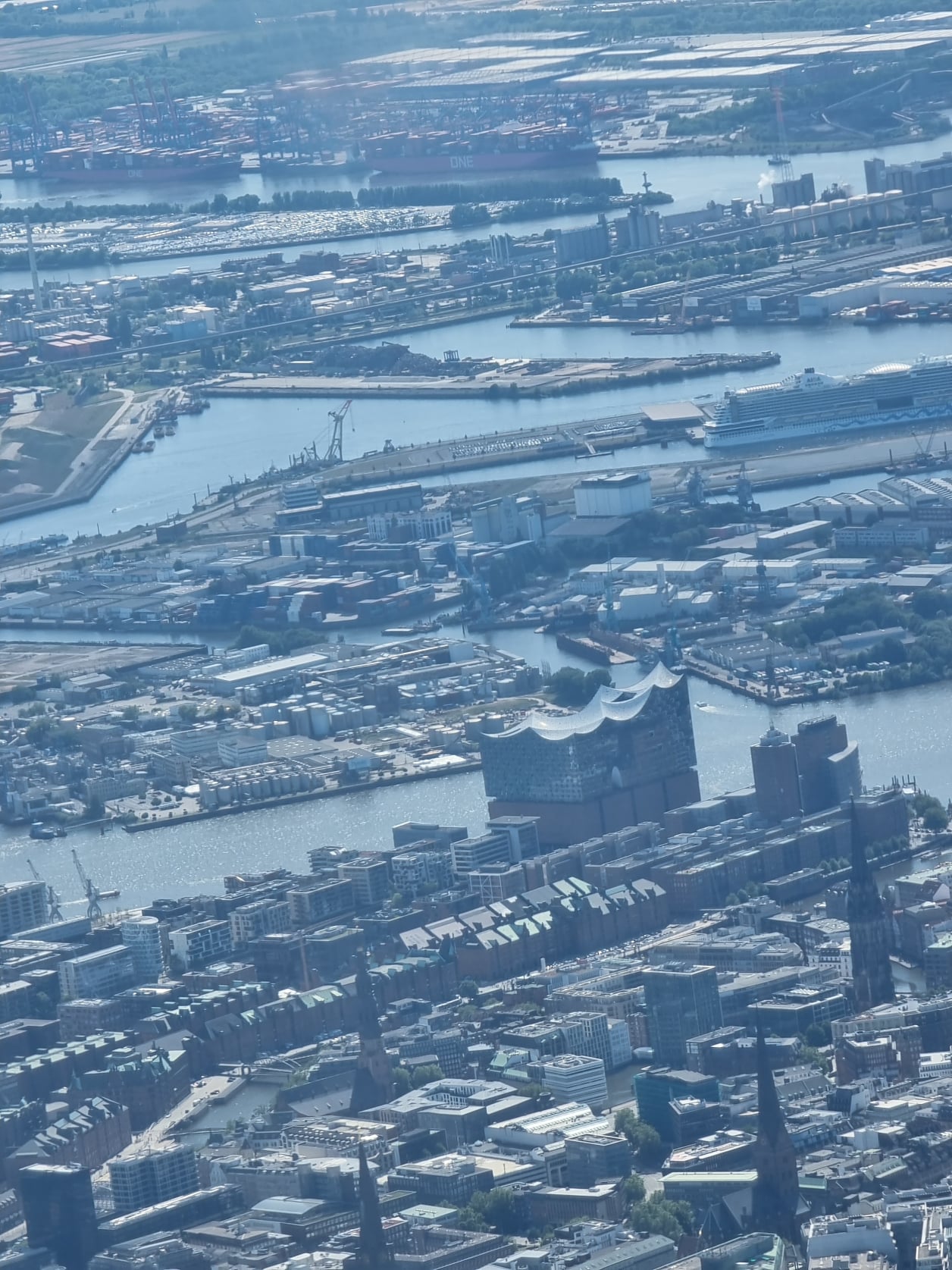 Hamburg Hafen aus dem Flogzeug